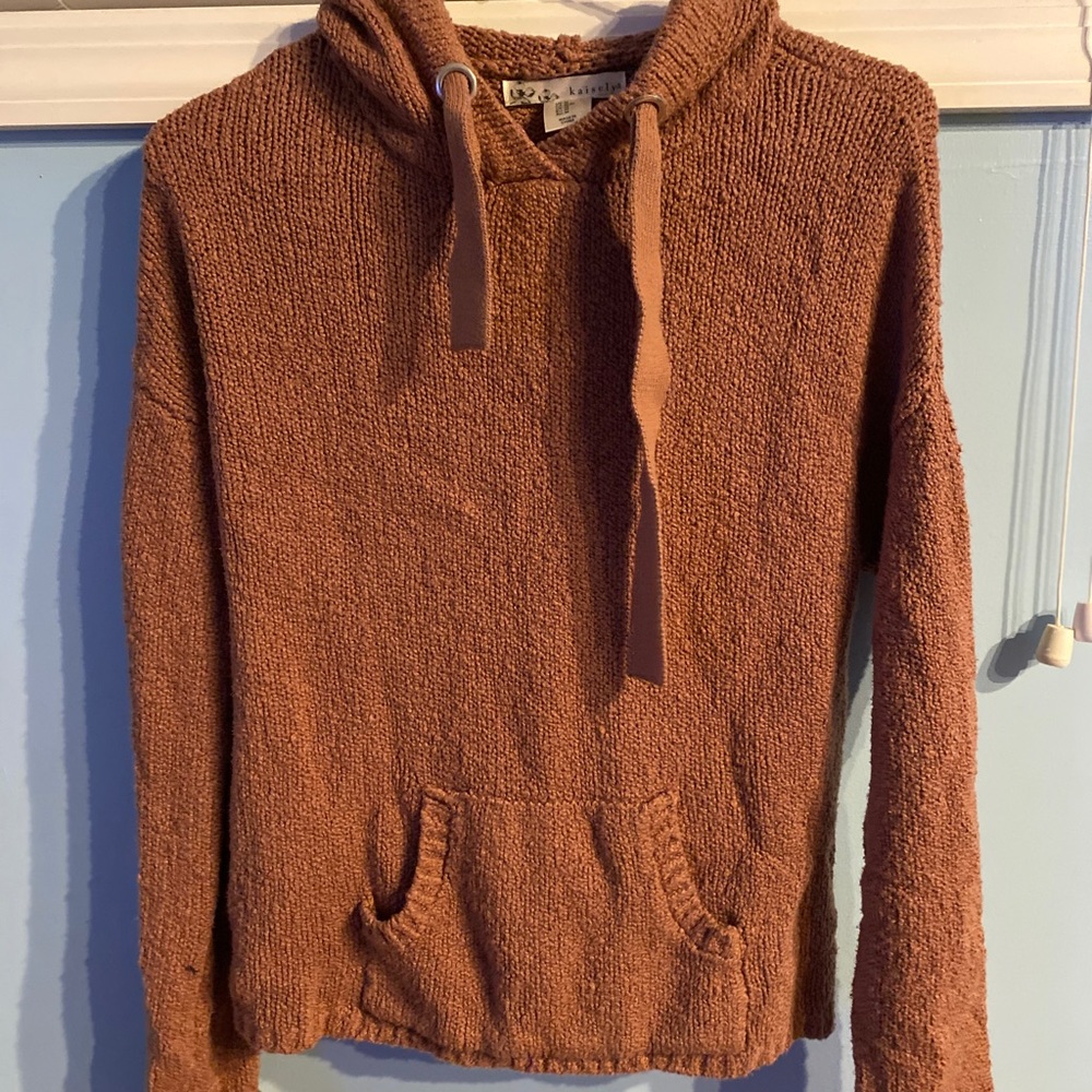 Sweater with hood